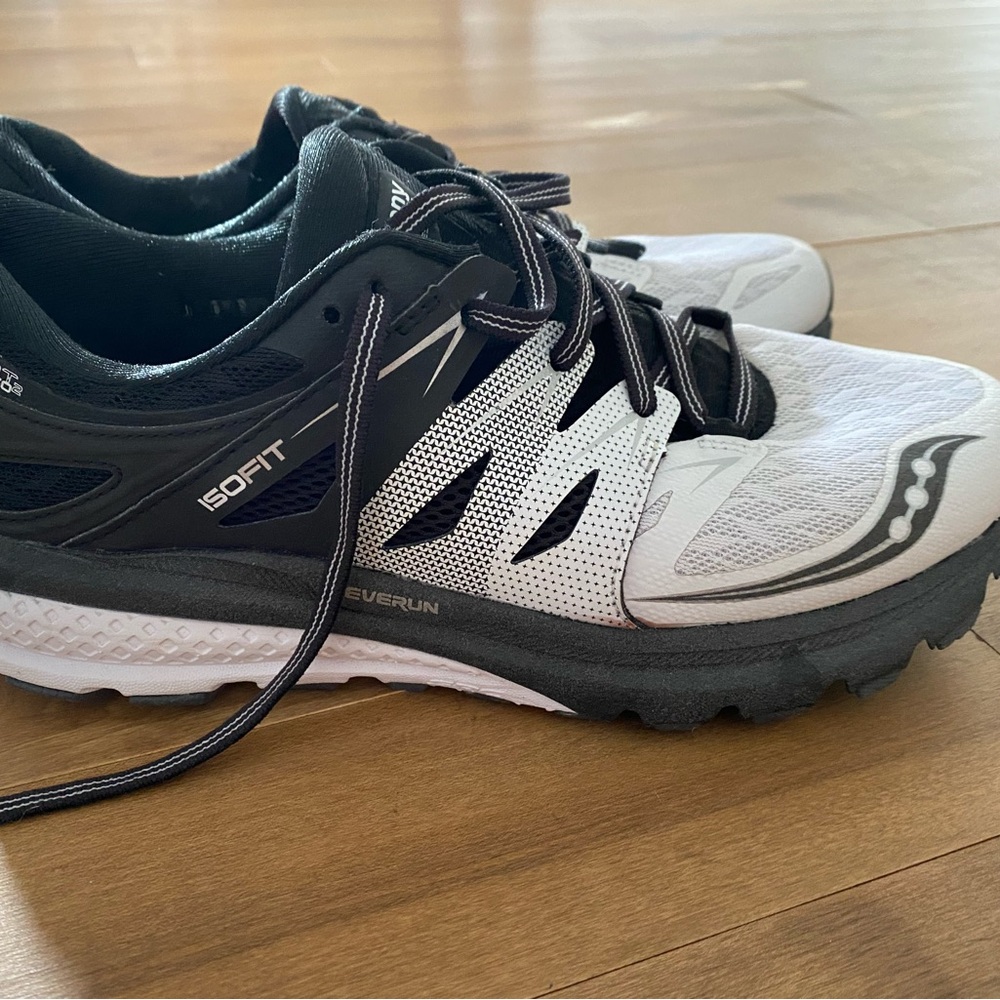 Saucony iso power run